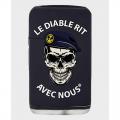 Briquet le diable rit beret bleu