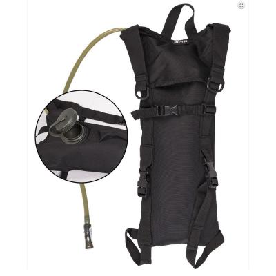 Sac d hydratation basic avec sangles noir